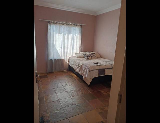 1 BEDROOM TOWNHOUSE FOR SALE IN WELTEVREDEN PARK
